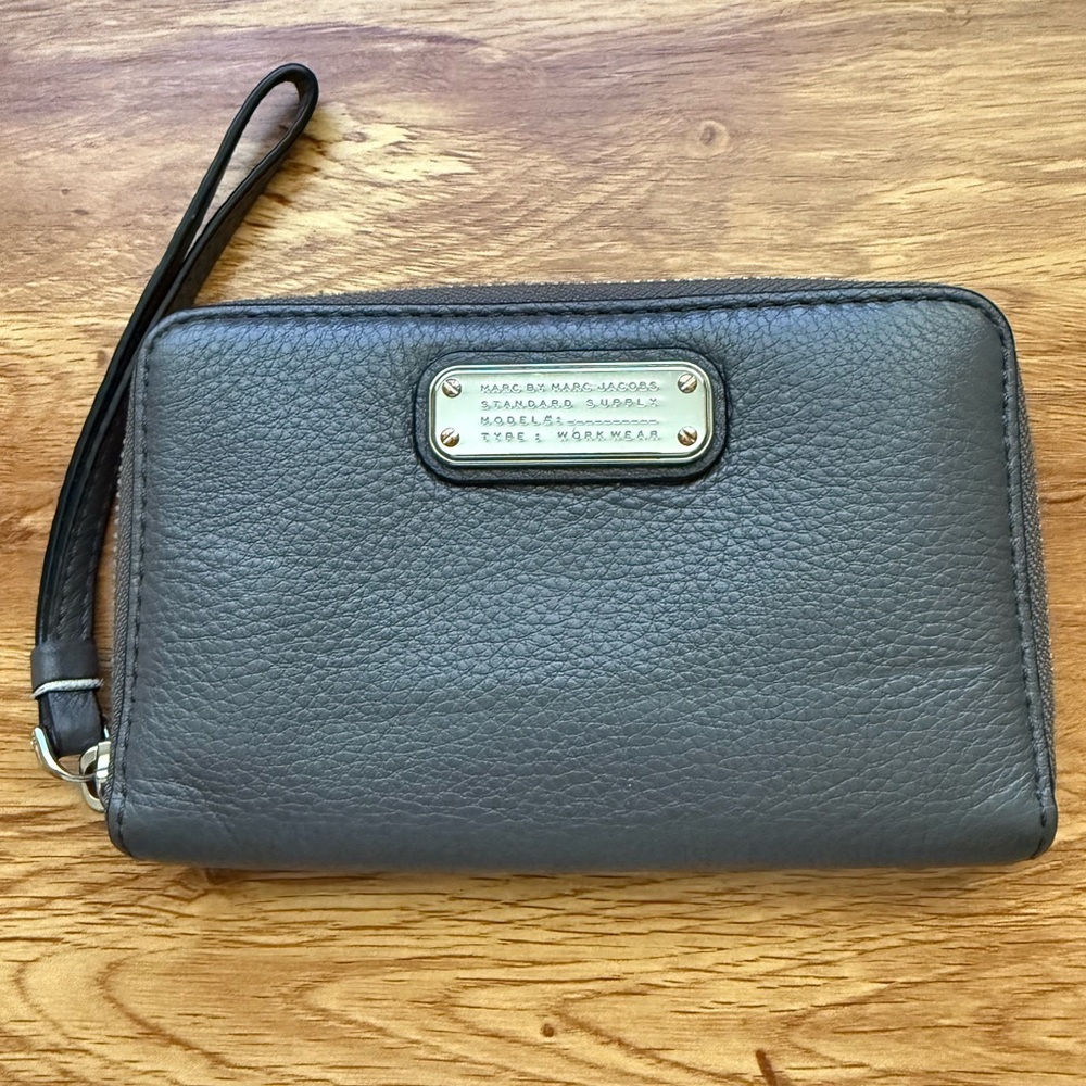 Marc by Marc Jacobs Gray Wallet/Wristlet